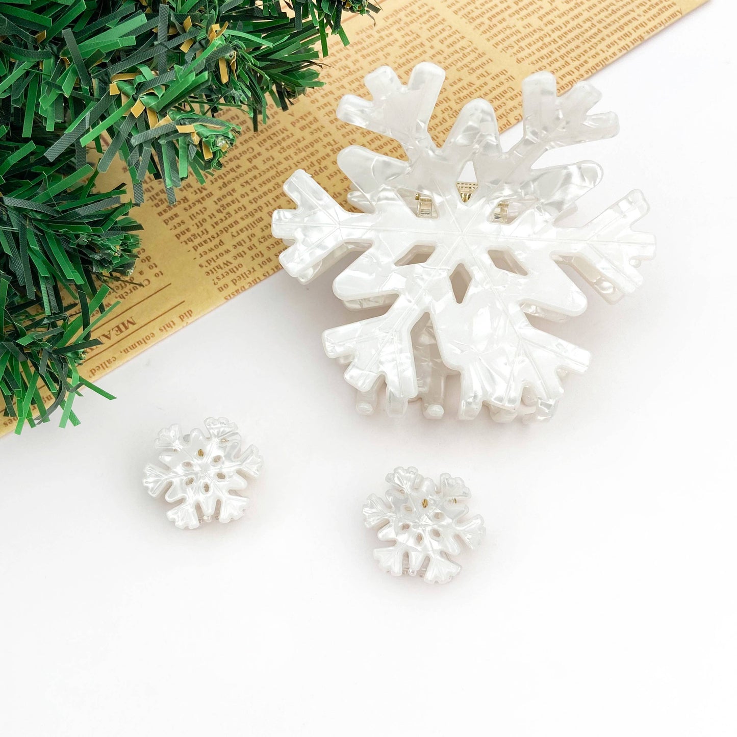 White Winter Snowflake Hair Claw Clip, Christmas Hair Clip