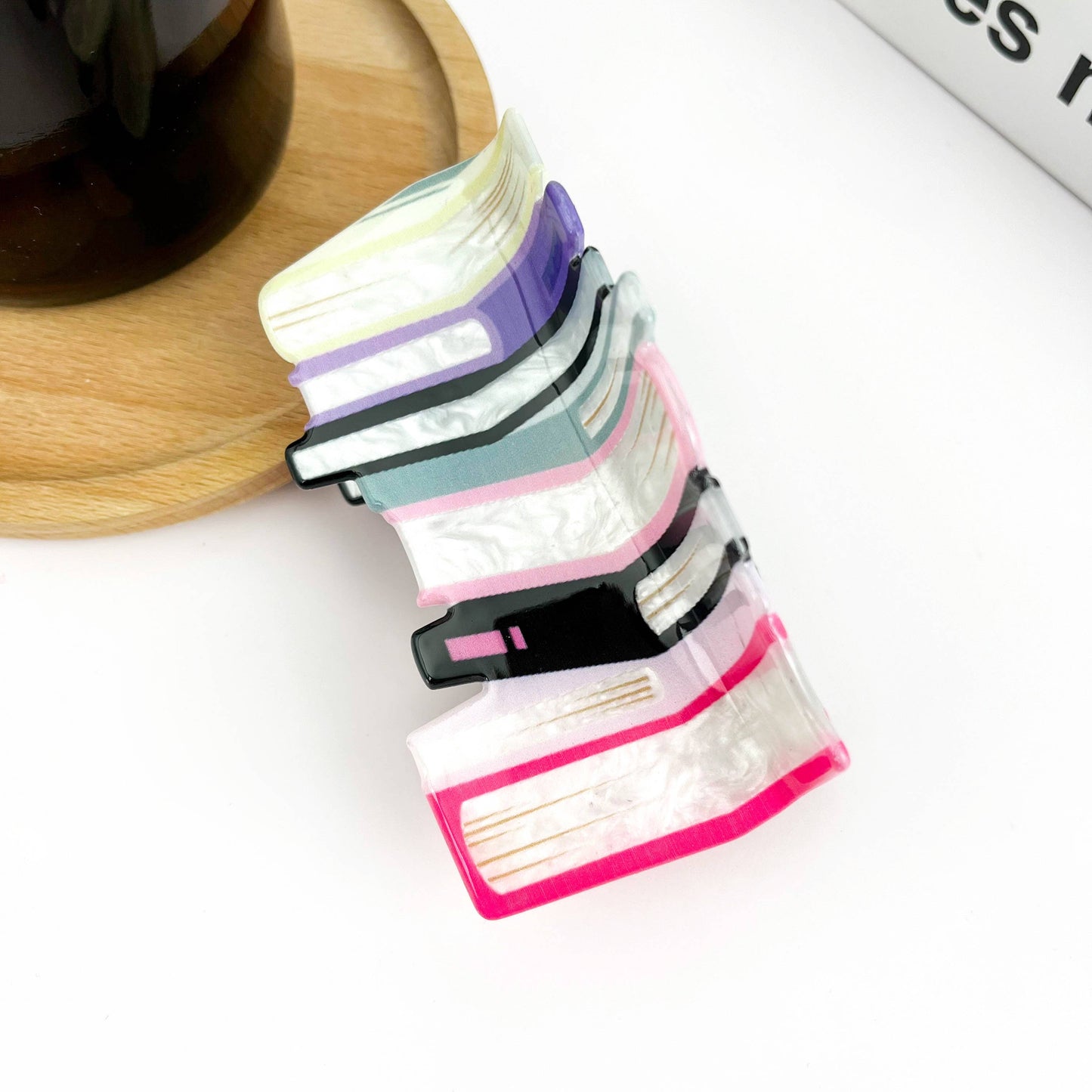 3.7'' Book Hair Clip