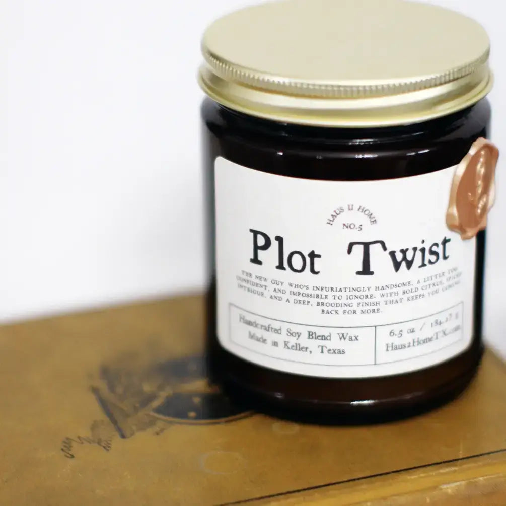 Hand-Poured Candle - Plot Twist