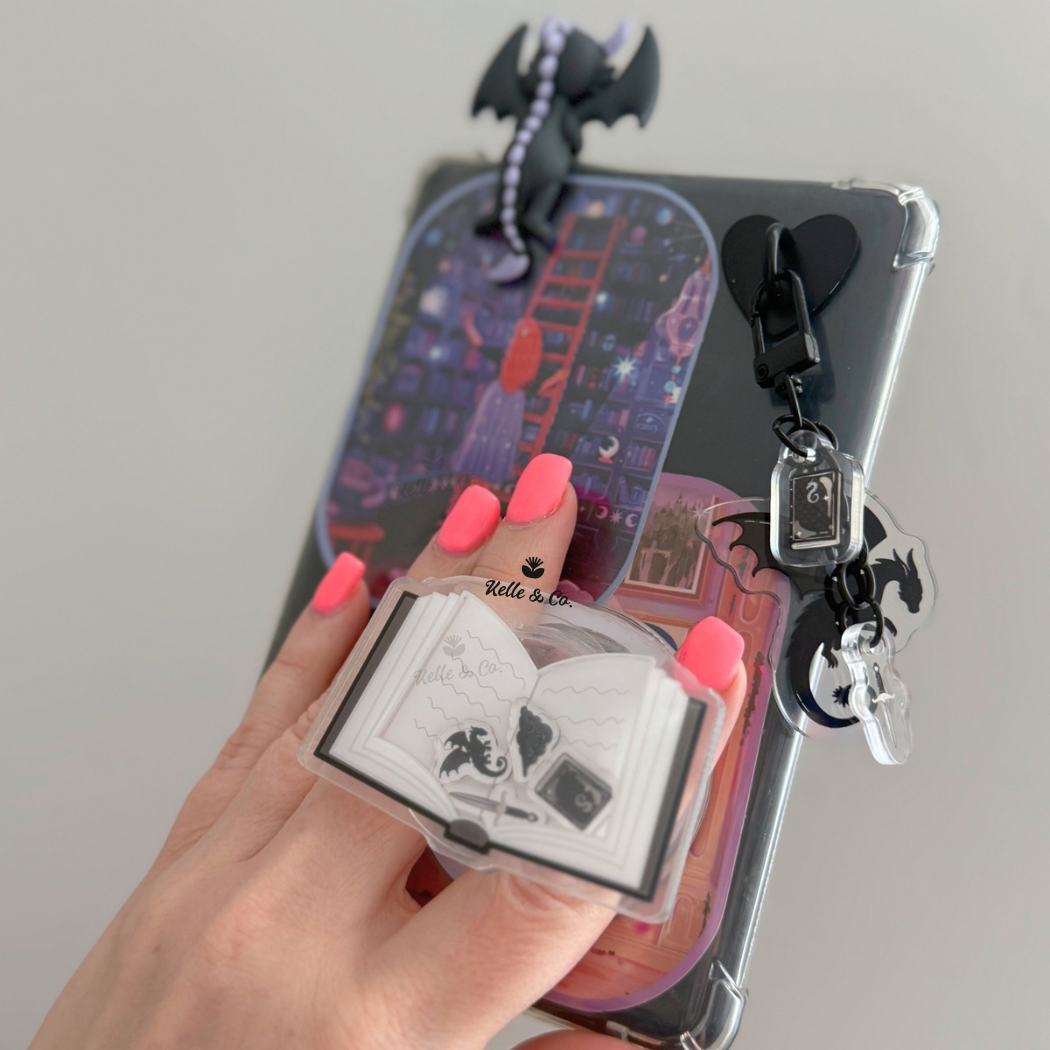 Fantasy book Shaker MagSafe Kindle Grip | Kindle case grip